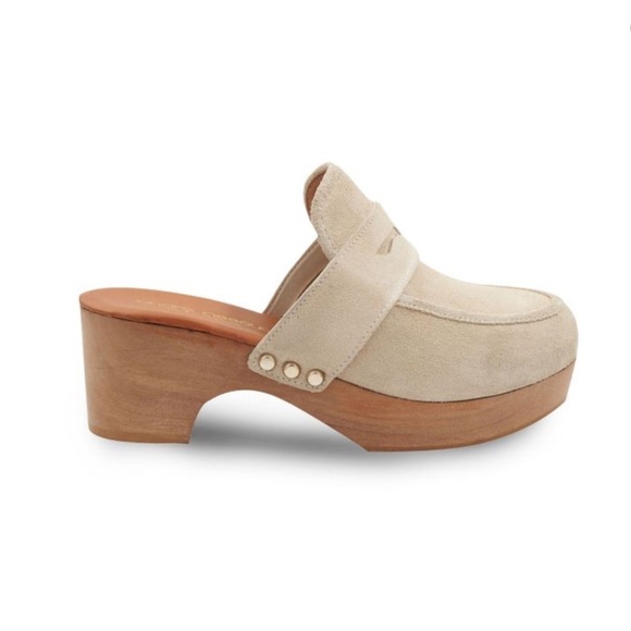 NEW André Assous Soraya Suede Clog Loafer Mule Ivory Size 10 - Picture 1 of 11